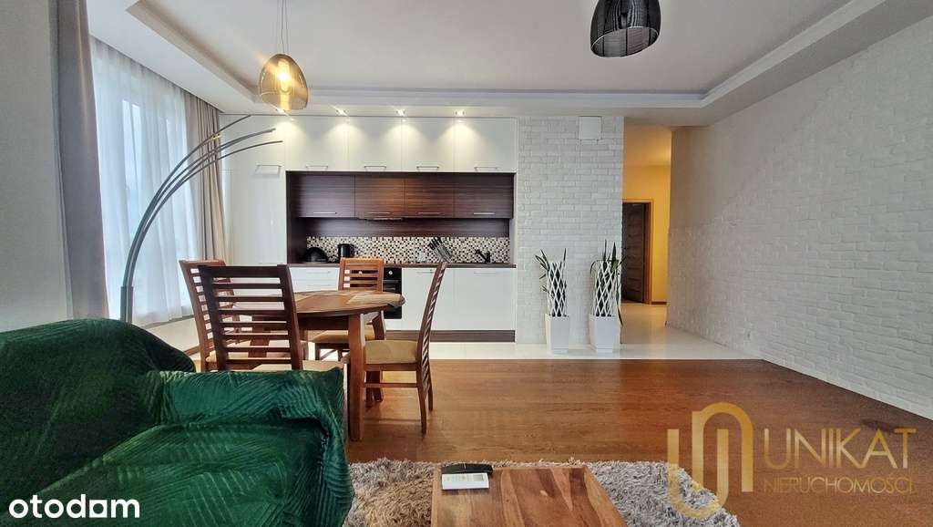 Apartament z panoramą miasta – 14. piętro-2