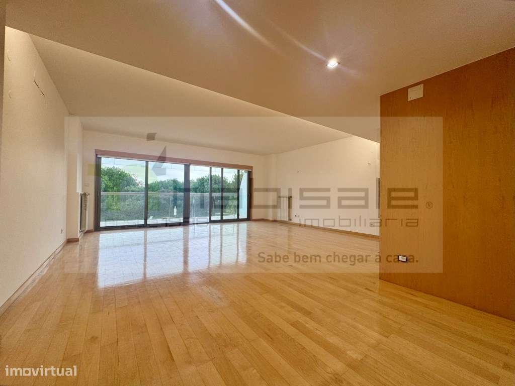 Apartamento T3 em Prestigiado Condomínio Privado em Cascais - Grande imagem: 5/33