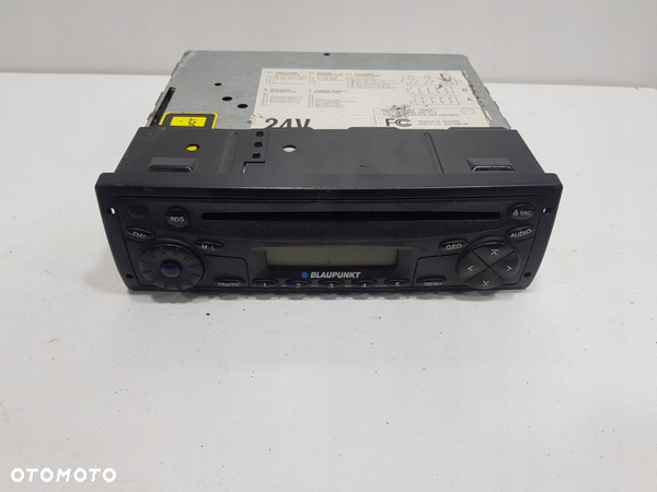 RADIO FABRYCZNE CD DAF 1780621 BLAUPUNKT TRD 47 - 1