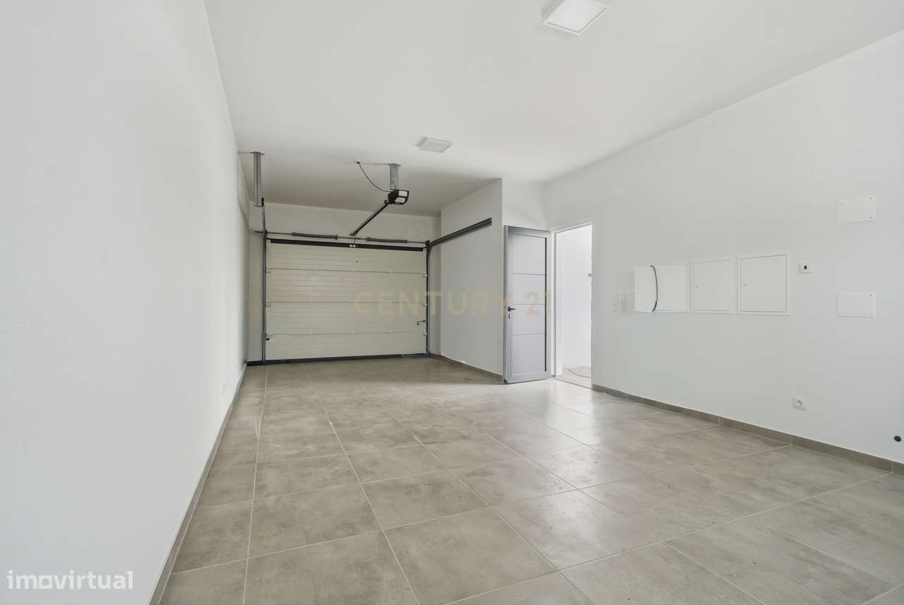 Luxuosa Moradia T4 com Vista Mar em Silveira, Torres Vedras-43