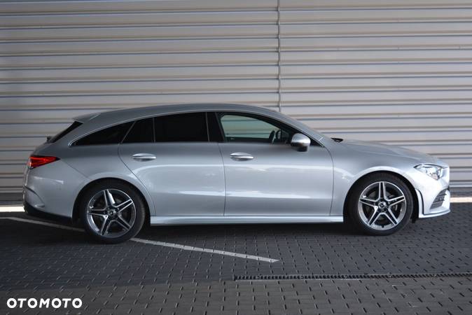 Mercedes-Benz CLA - 4