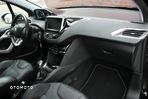 Peugeot 208 1.2 PureTech Allure S&S - 28