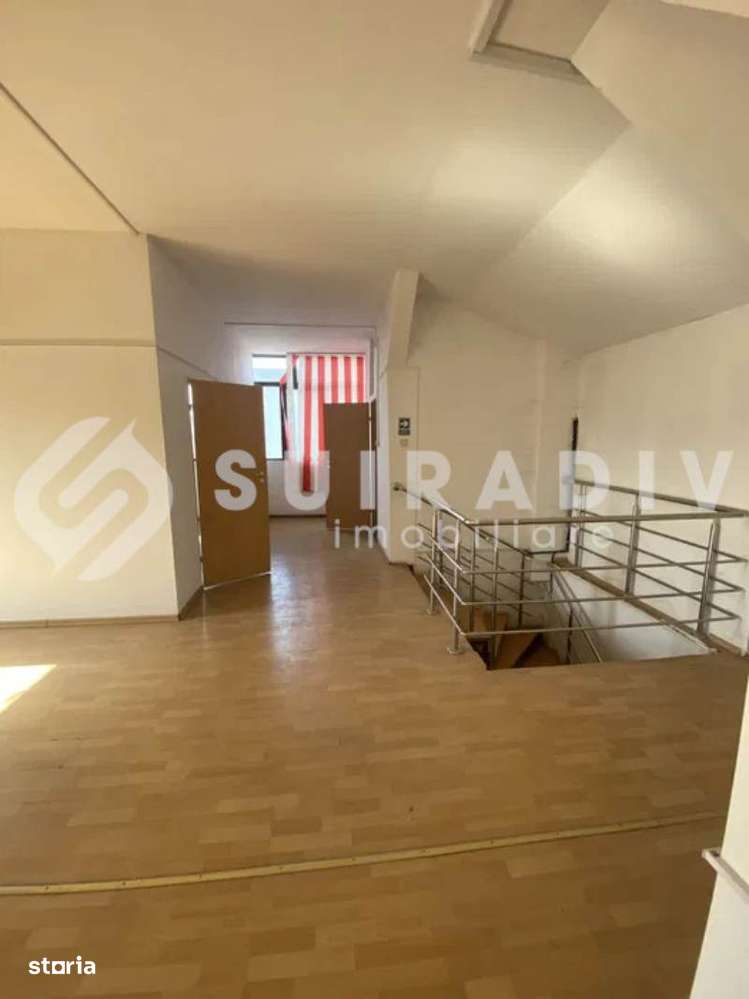 Spațiu birouri 470 mp – Mansardă, Piața 1 Mai, incinta Unirea - Imagine principală: 2/7