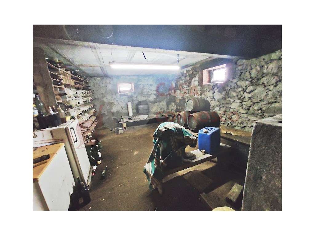 Moradia M4 com vistas fantásticas-24