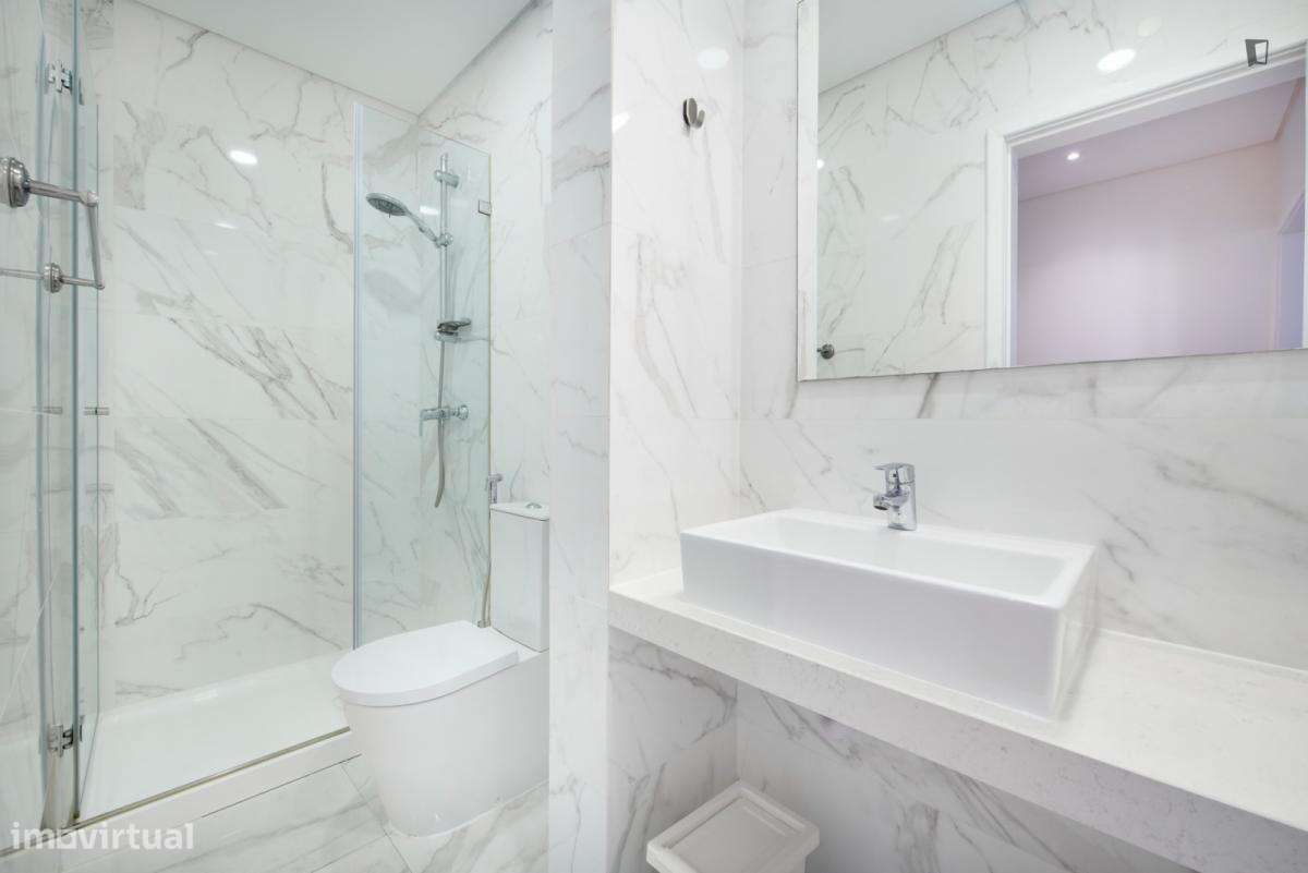 Quarto - localizado em Alvalade Lisbon - Grande imagem: 3/39