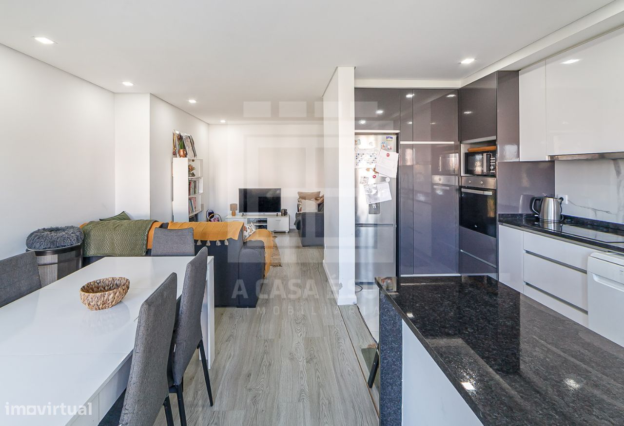 Apartamento T3 na zona escolar de Ovar - Grande imagem: 1/20