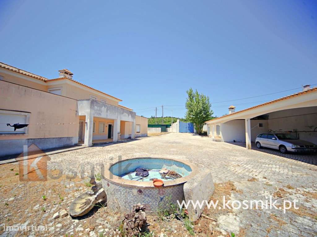 Moradia bifamiliar de Luxo para recuperar V5 + V5 :: Bucelas - Lour...-32