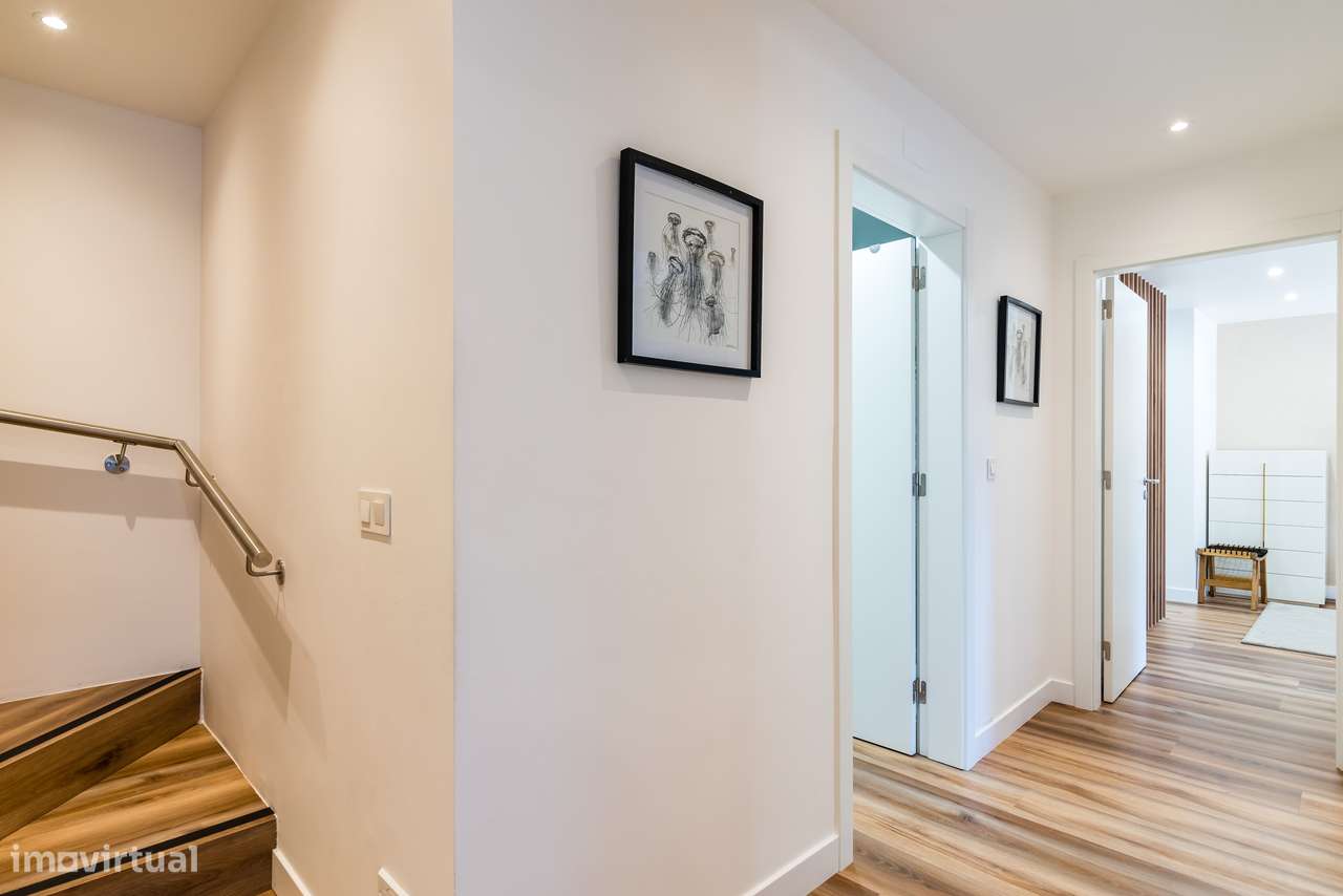 T3 duplex Belas Clube de Campo | parqueamento | varanda-31