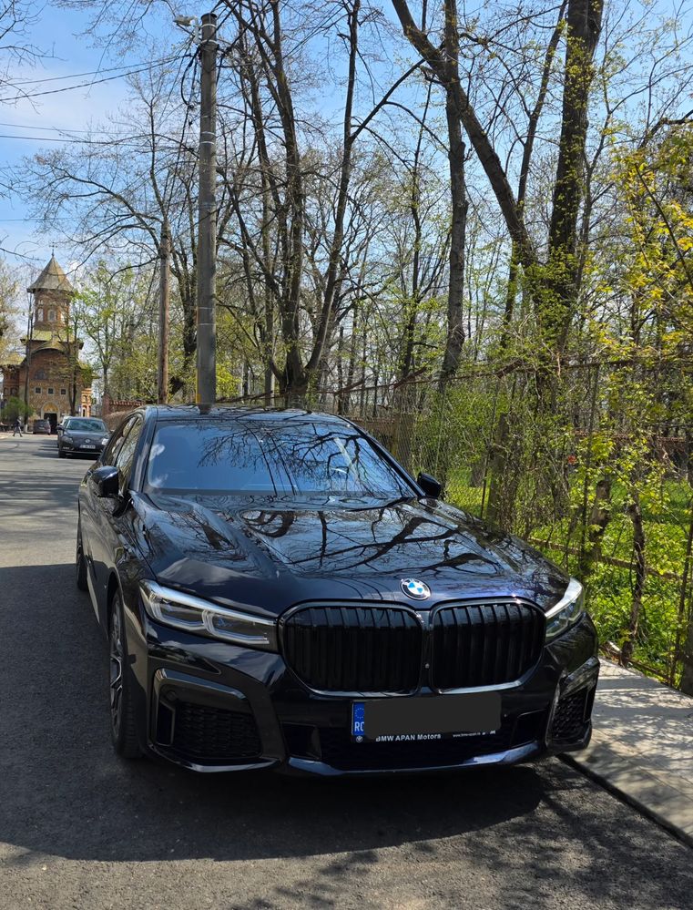 BMW 7 Series 745Le xDrive AT PHEV 2020