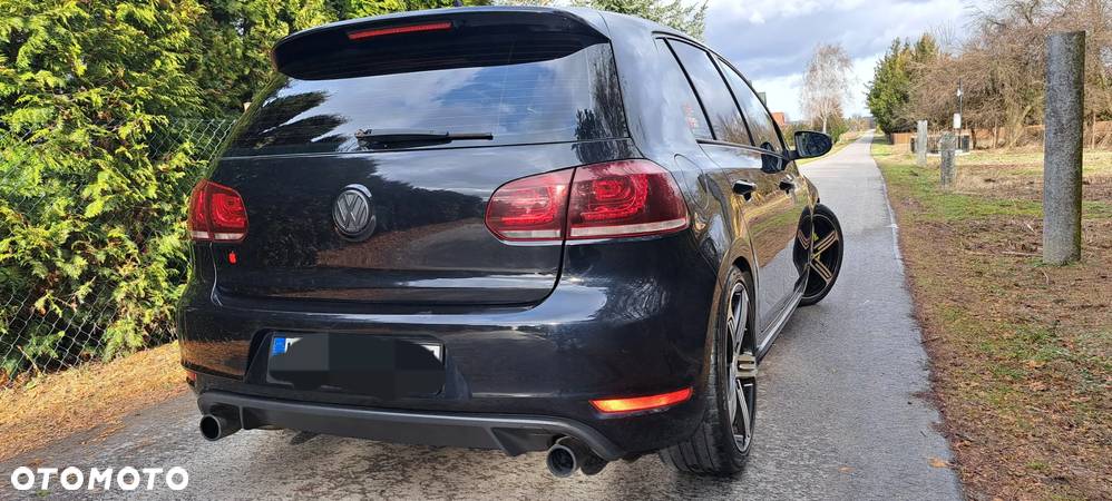 Volkswagen Golf 2.0 GTI - 10