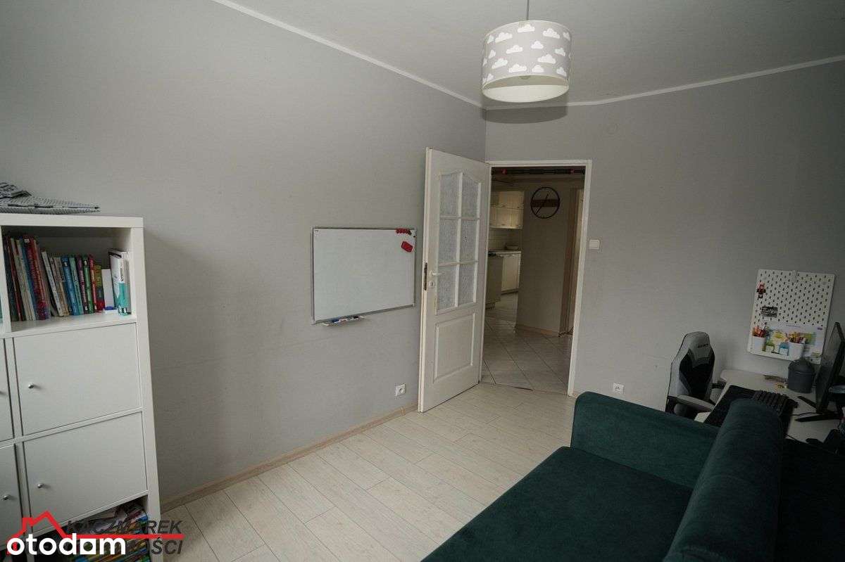 Na sprzedaż 3-pokojowe mieszkanie z dużą loggią --7