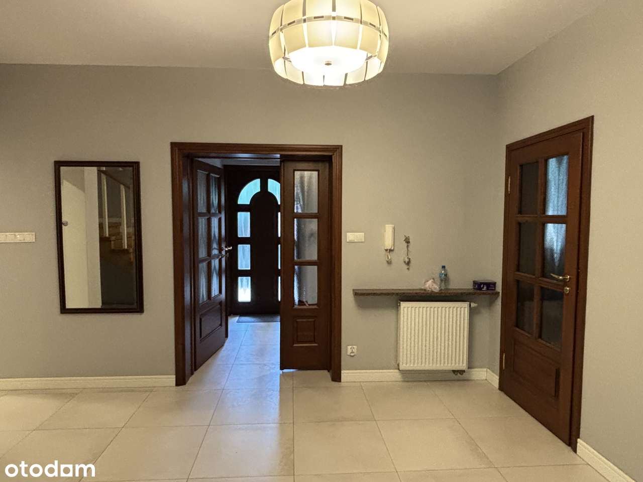 Elegancki dom z garażem na 3 samochody  i ogrodem, cicha okolica-7