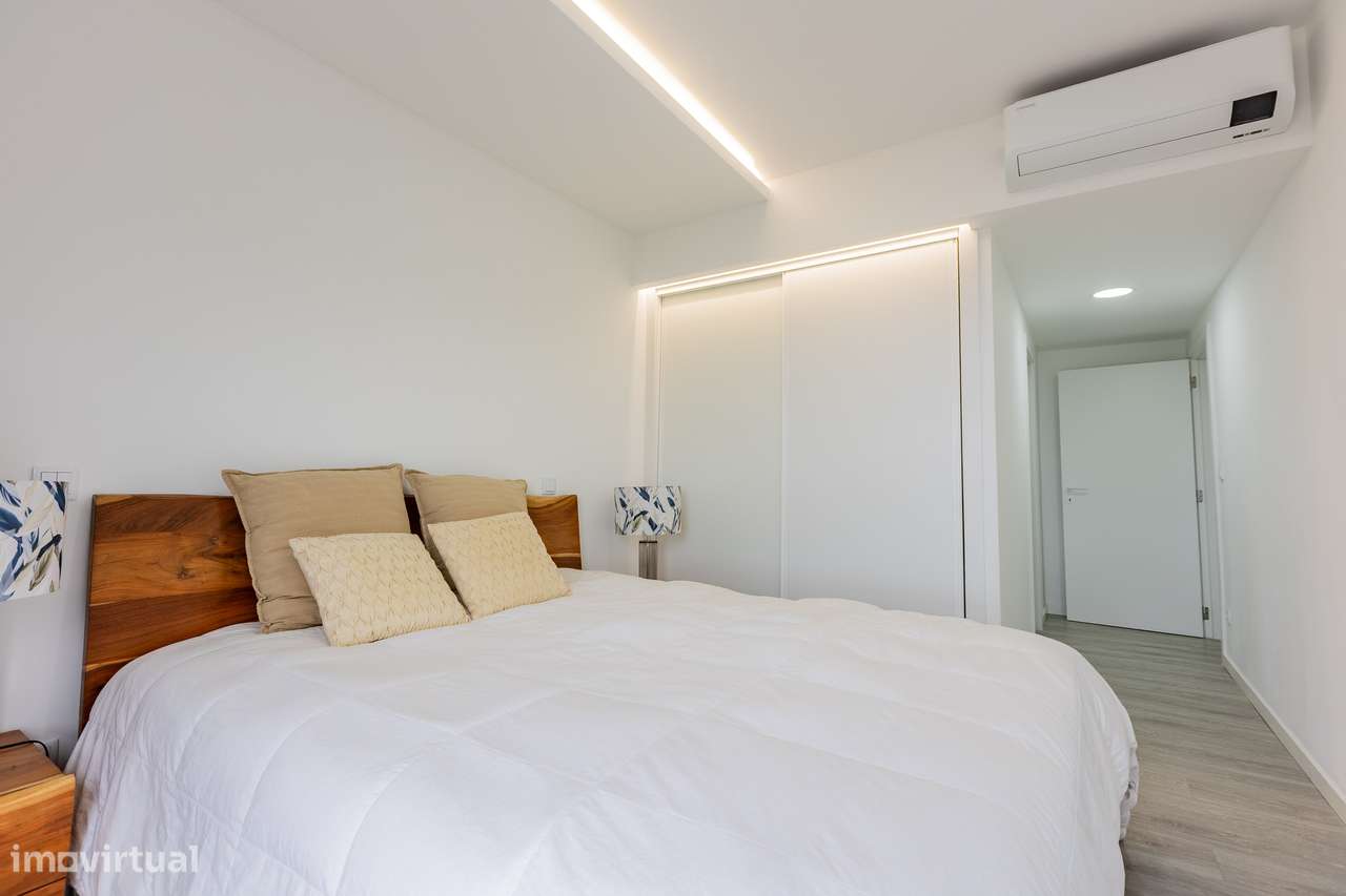 Apartamento Duplex T3 - São Vicente Ferreira.-27