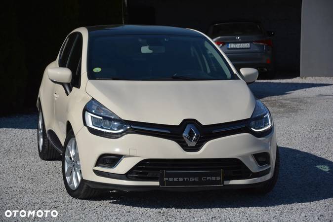 Renault Clio - 1