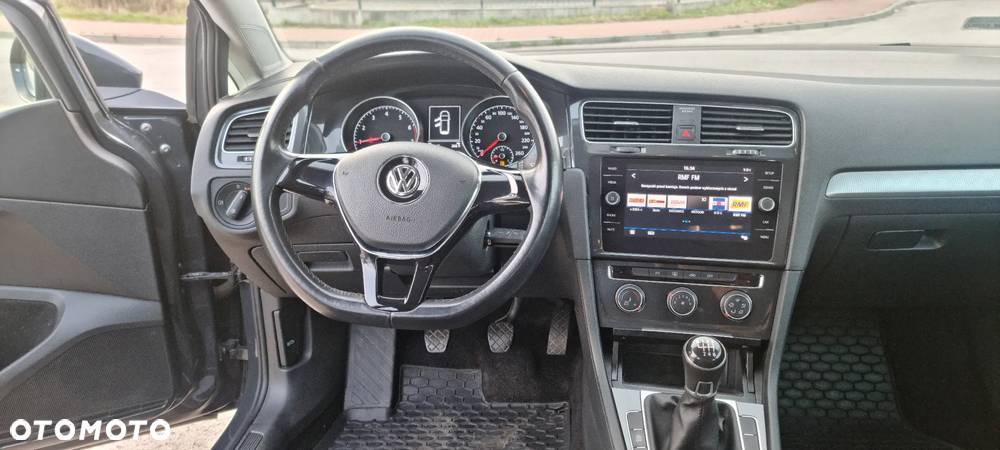 Volkswagen Golf VII 1.0 TSI BMT Trendline - 20