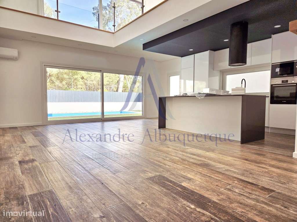 Moradia Contemporânea com Piscina na Lagoa de Albufeira-11