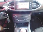 Peugeot 308 1.6 BlueHDi Allure J17 - 30