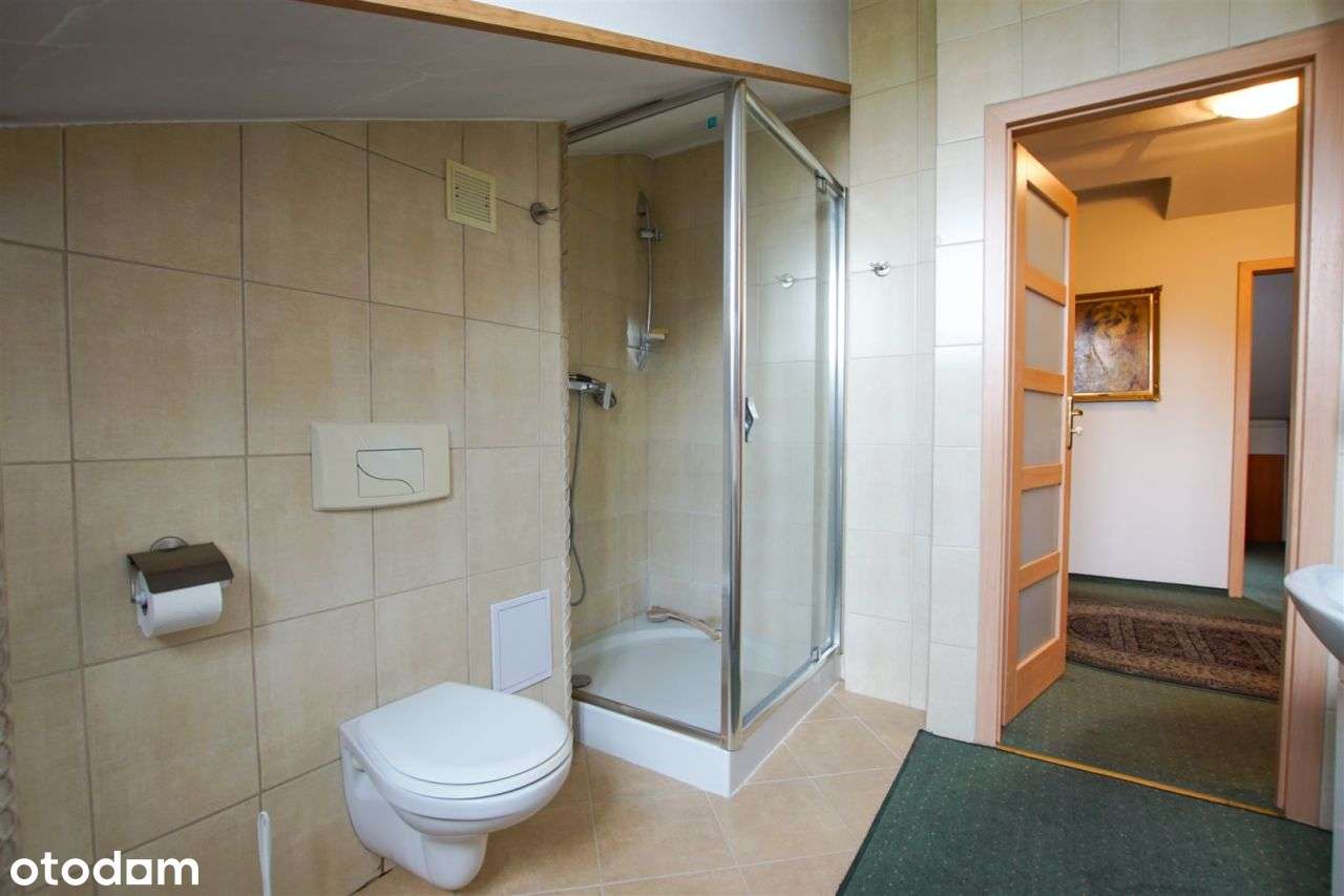 Ciekawe Ciche 3-Pokojowe W Świetnej Lokalizacji-4