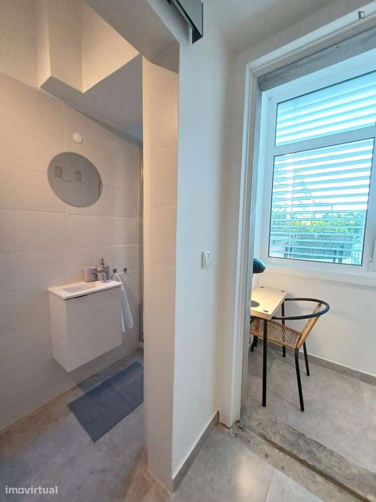 Apartamento com 1 quartos - localizado em Alvalade Lisbon - Grande imagem: 3/10