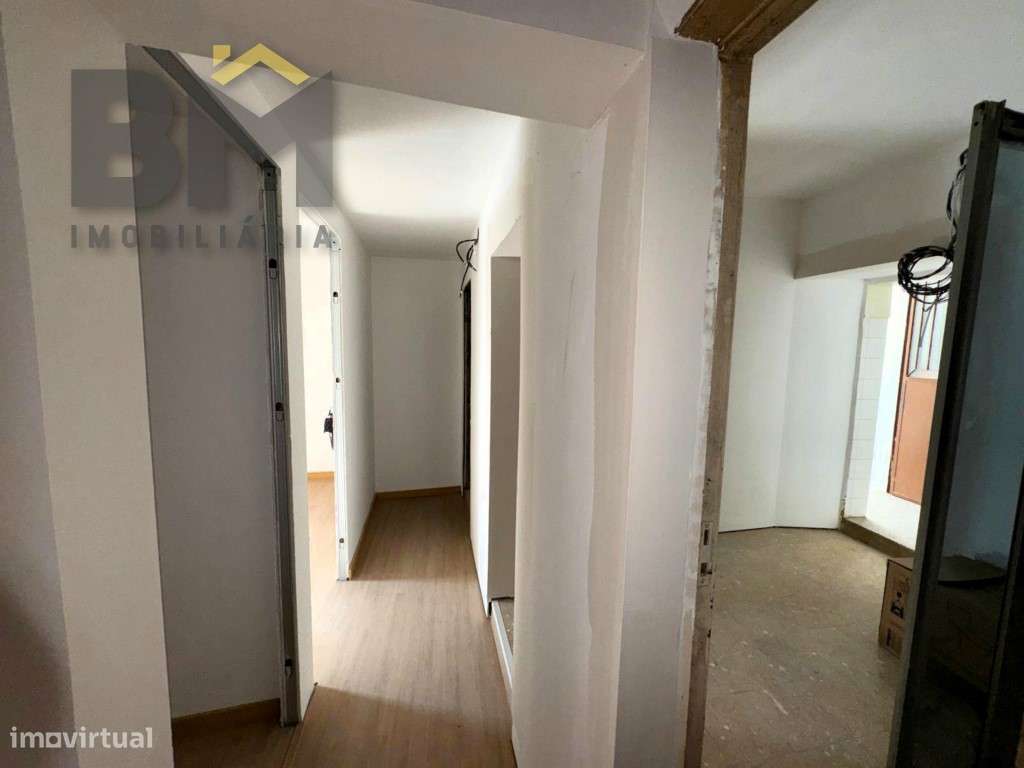 Moradia T2 com terraço para venda em Escalos de Cima!-15