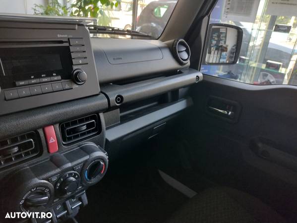 Suzuki Jimny 1.5 ALLGRIP GL - 10