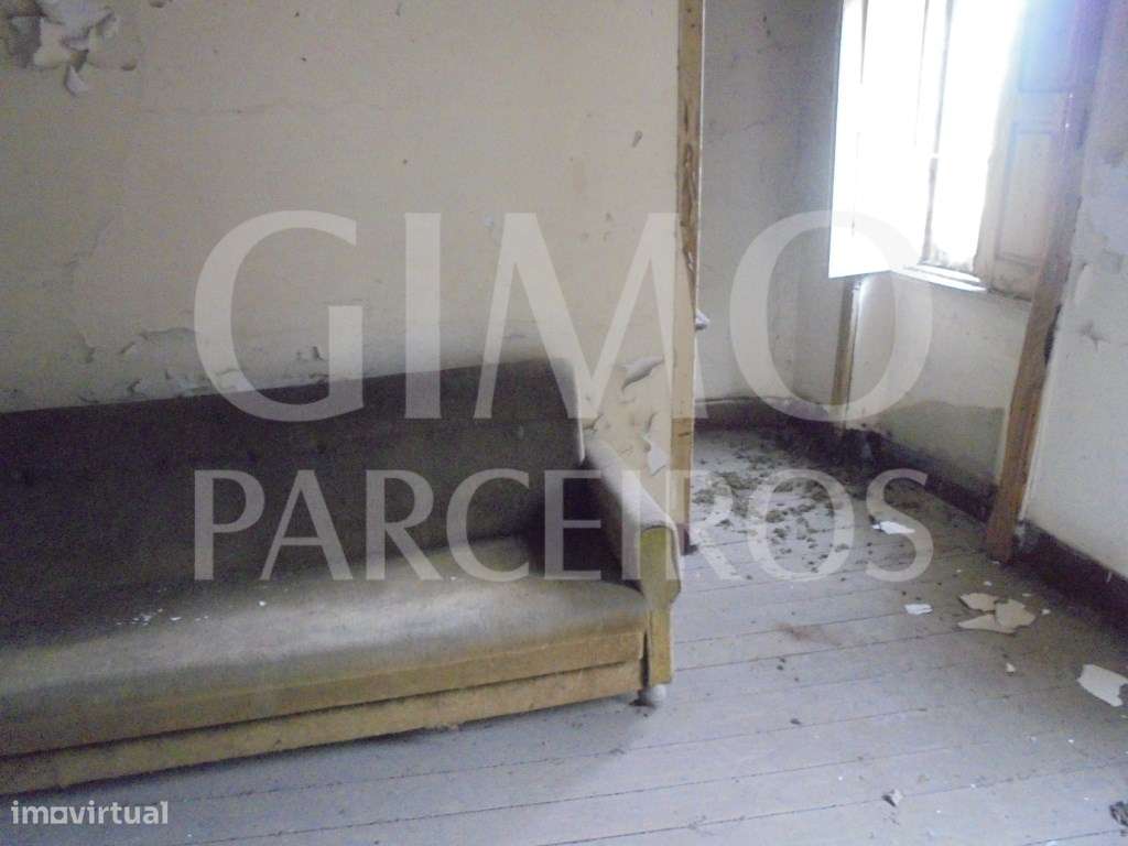 Moradia T2 para reconstruir Águeda-6