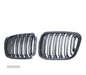 GRELHAS FRONTAIS PARA BMW E46 SEDAN TOURING 98-01 LOOK M PRETO BRILHANTE - 2