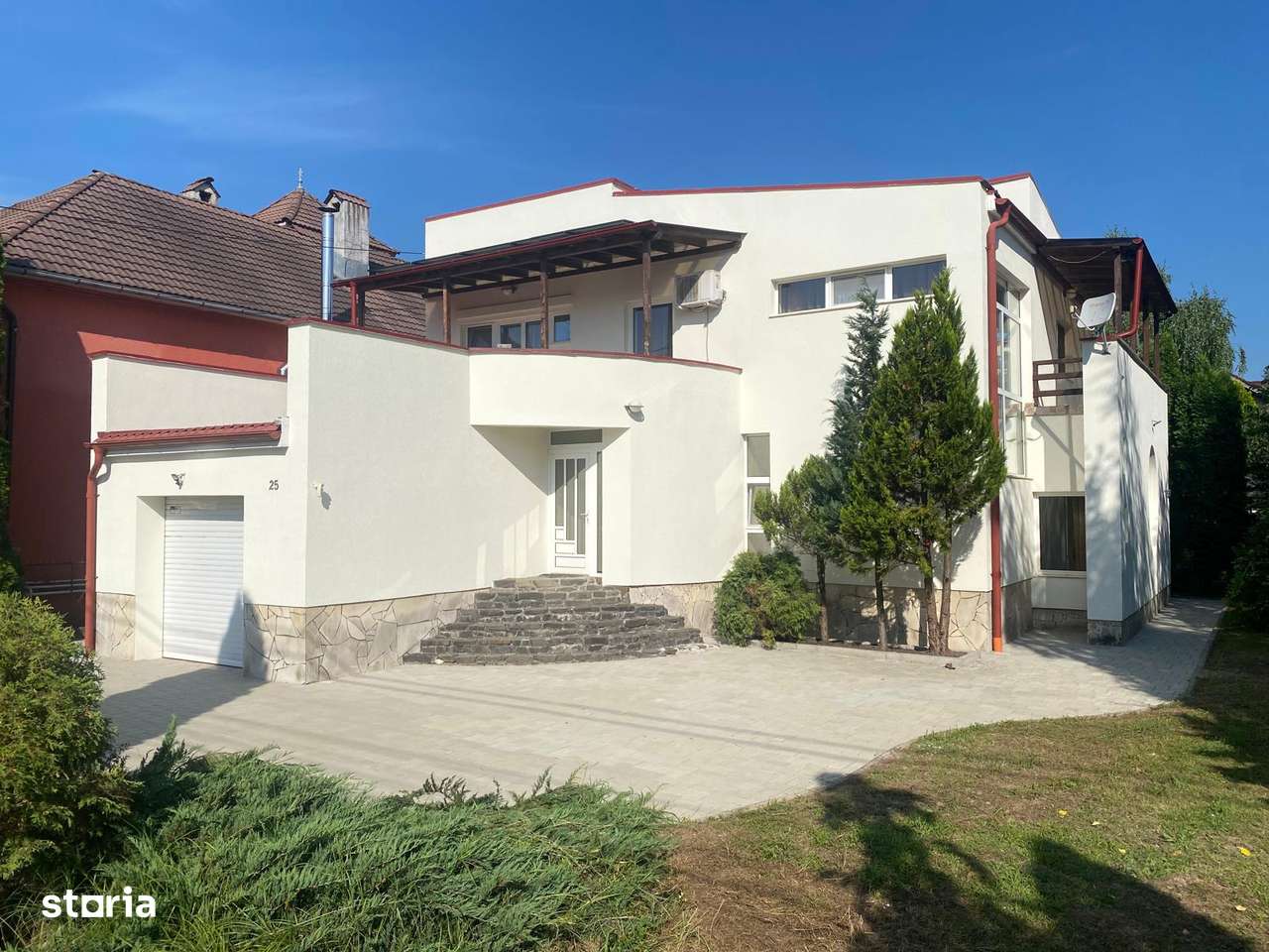 Casa zona  Calea Moldovei-0