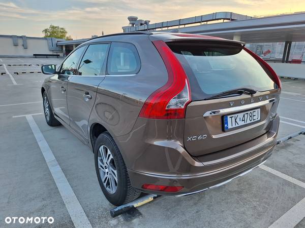 Volvo XC 60 D4 Drive-E Momentum - 6