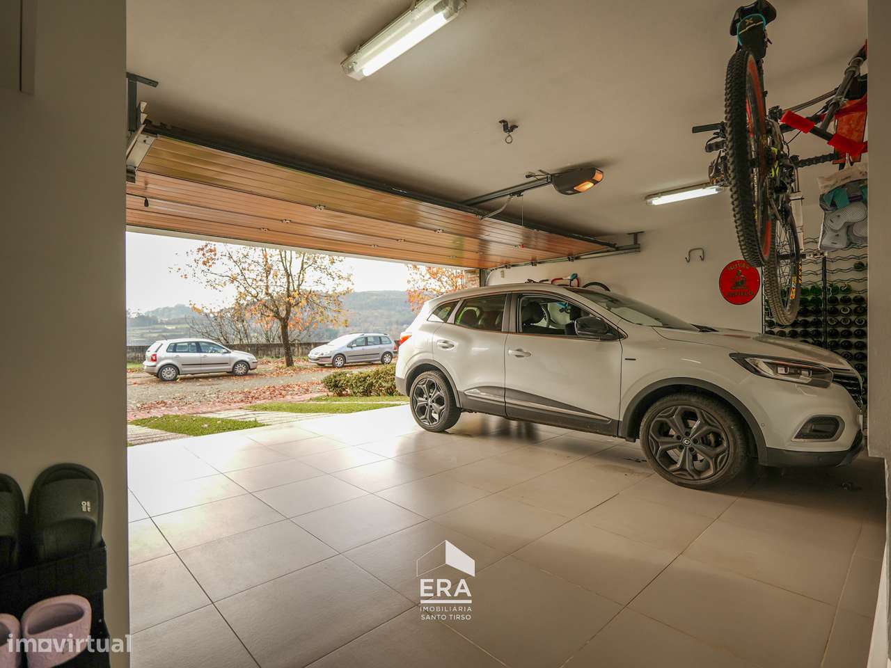 Moradia V3 com piscina, na Carreira - Grande imagem: 5/43