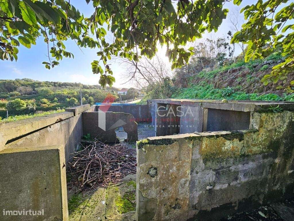 Moradia T4 em Prédio Misto – Fonte do Bastardo-28