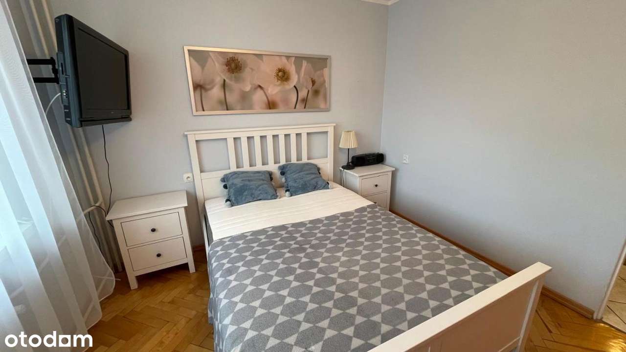 Sprzedam 4 pokojowe mieszkanie, 1 piętro, taras, garaż -os. Zatorze-1