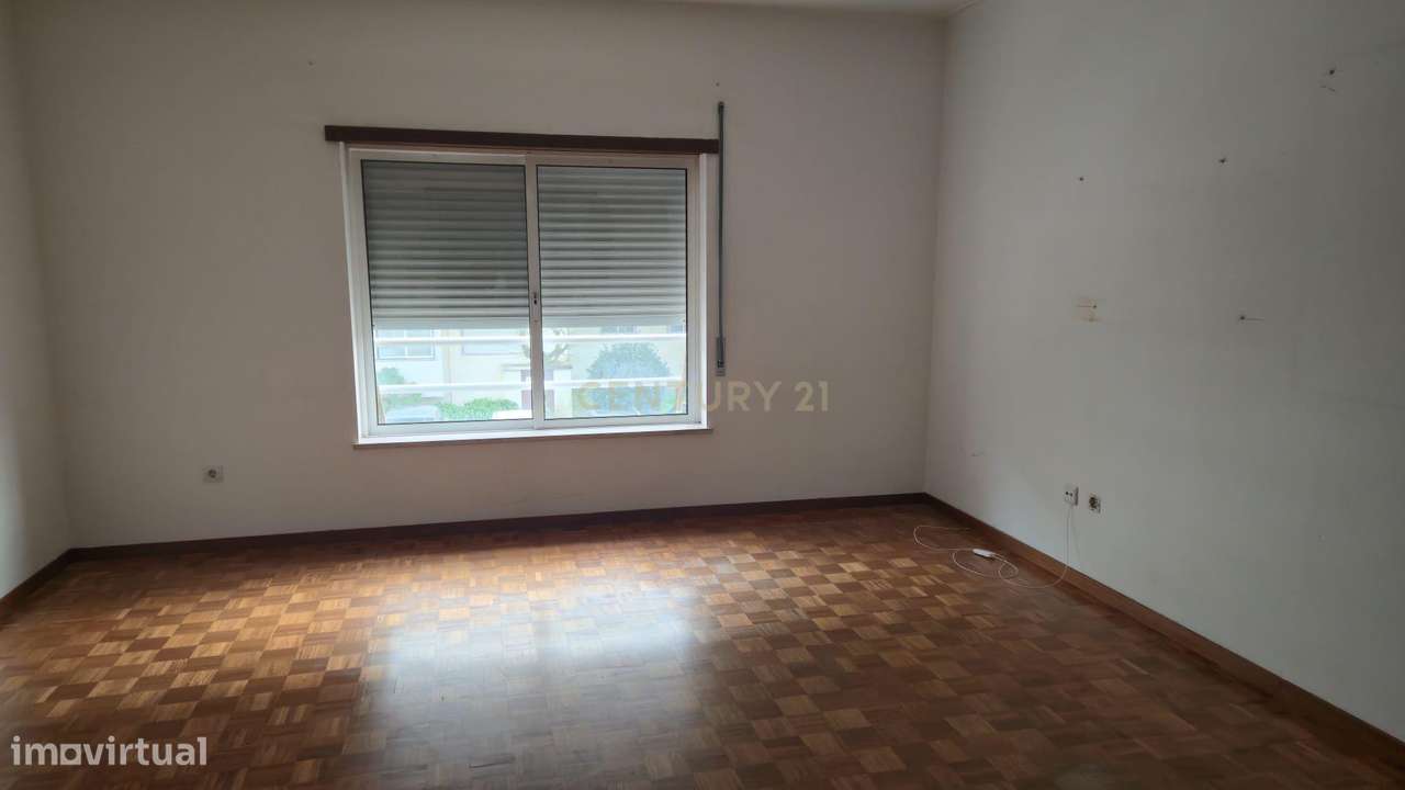 Apartamento T3 em Abraveses, Viseu - Oportunidade Única! - Grande imagem: 2/8