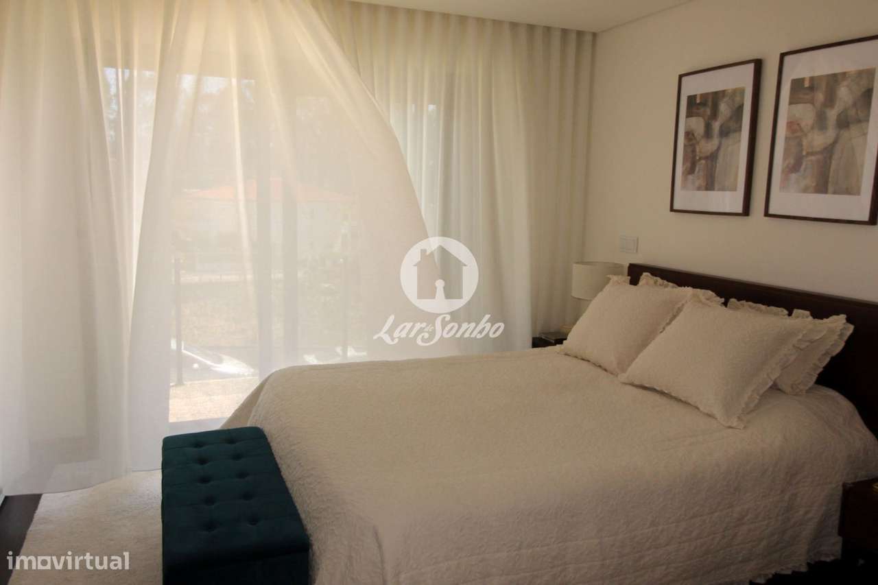 Moradia Geminada T3 de Excelência  Conforto, Espaço e Modernidade - Grande imagem: 4/9