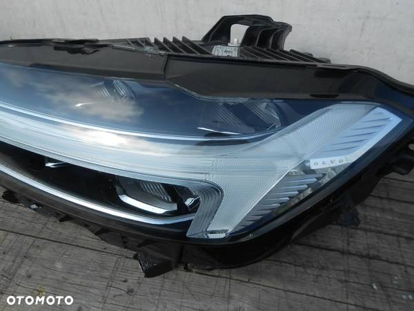 LAMPA PRZÓD VOLVO XC 60 19R LEWA - 3