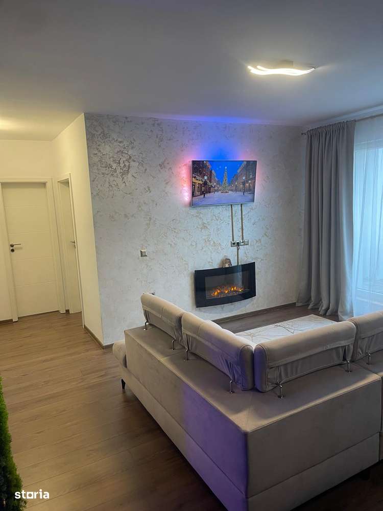 Bloc cu lift - Apartament 2 camere plus terasă - Priveliște către oraș-0