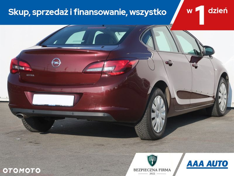 Opel Astra - 6