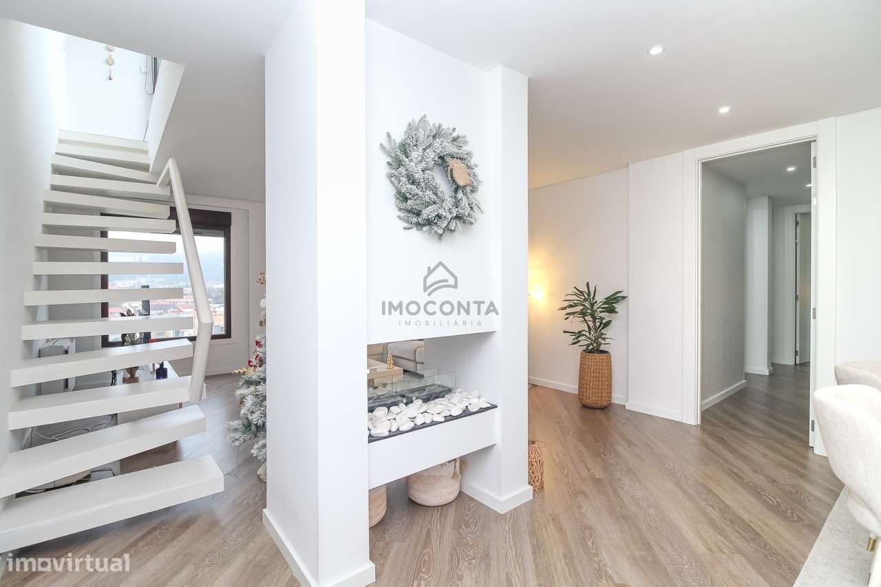 T3 Último Piso c/Terraço Edifício Camaleão- Valongo-10