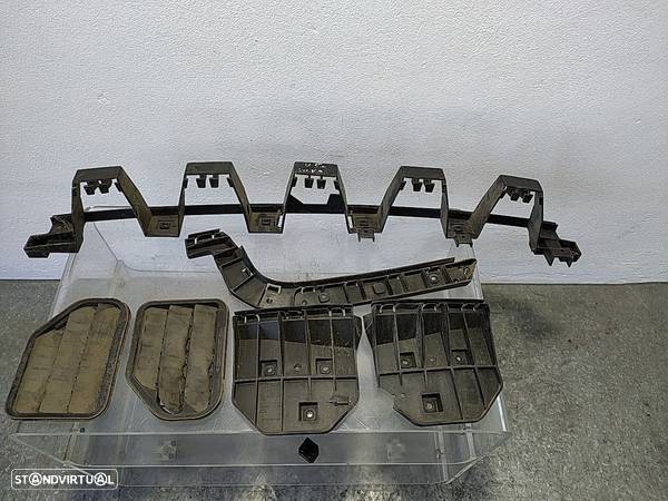 Guia Para Choques Trás Volvo V50 (545) - 1