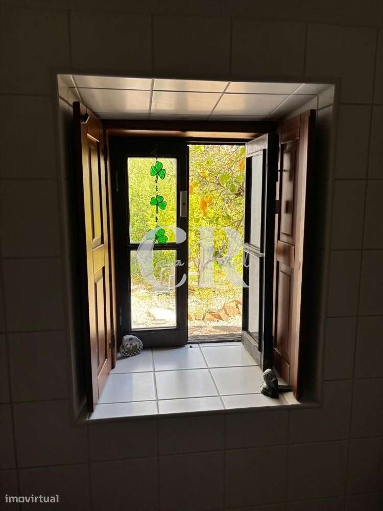 Casa isolada de 3 quartos com piscina, garagem, poço e vistas deslumbr-24