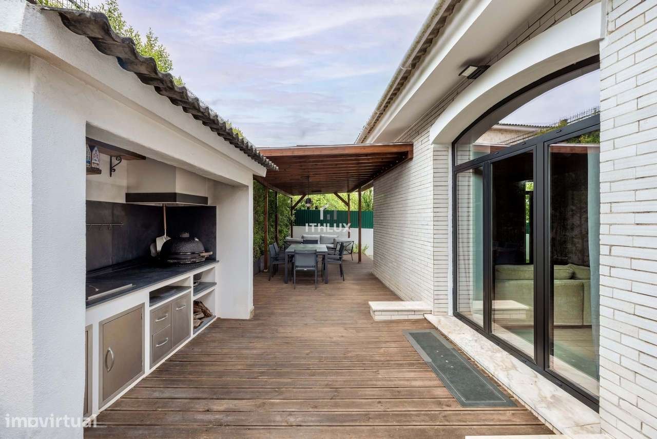 Moradia T3+1 em Birre, Cascais — Elegância, Conforto e Privacidade num-7