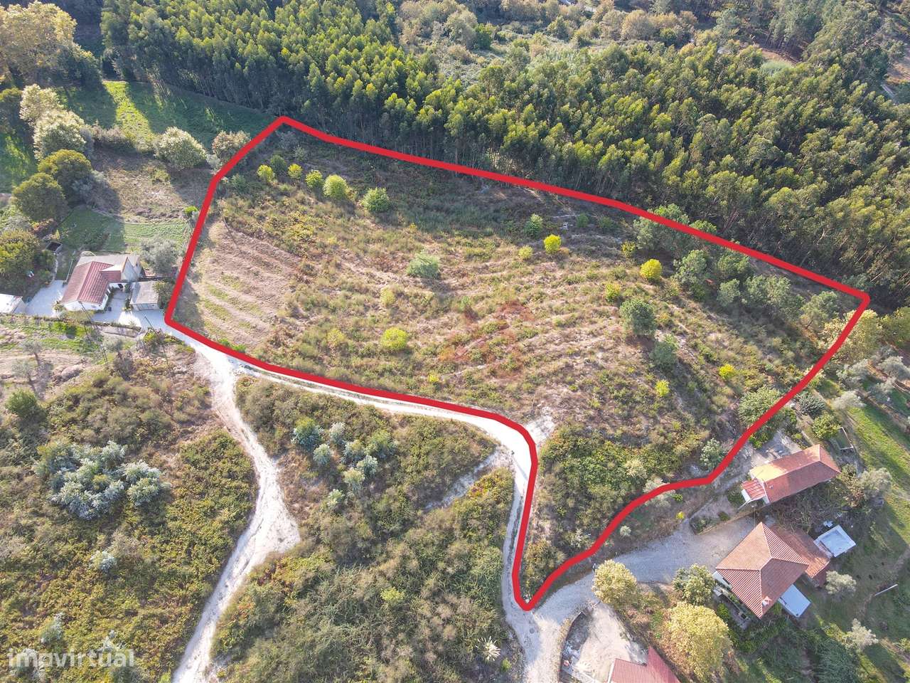 Terreno Rústico com 8.250 m² em Travanca, Amarante - Grande imagem: 3/16