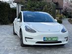 Tesla Model 3 Standard Reichweite Plus Hinterradantrieb - 4