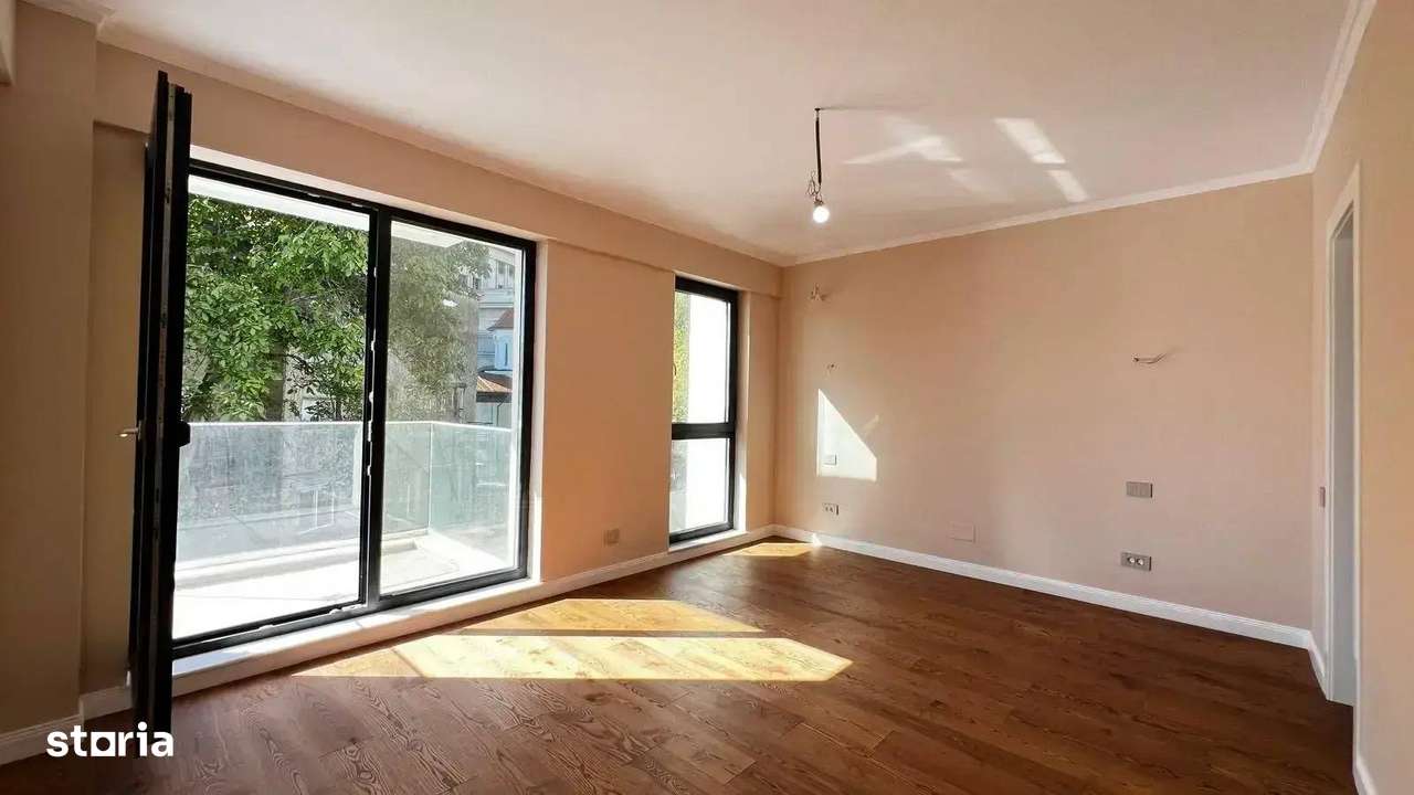 4 camere Unirii/ansamblu exclusivist/parcare dubla inclusa/ Comision 0