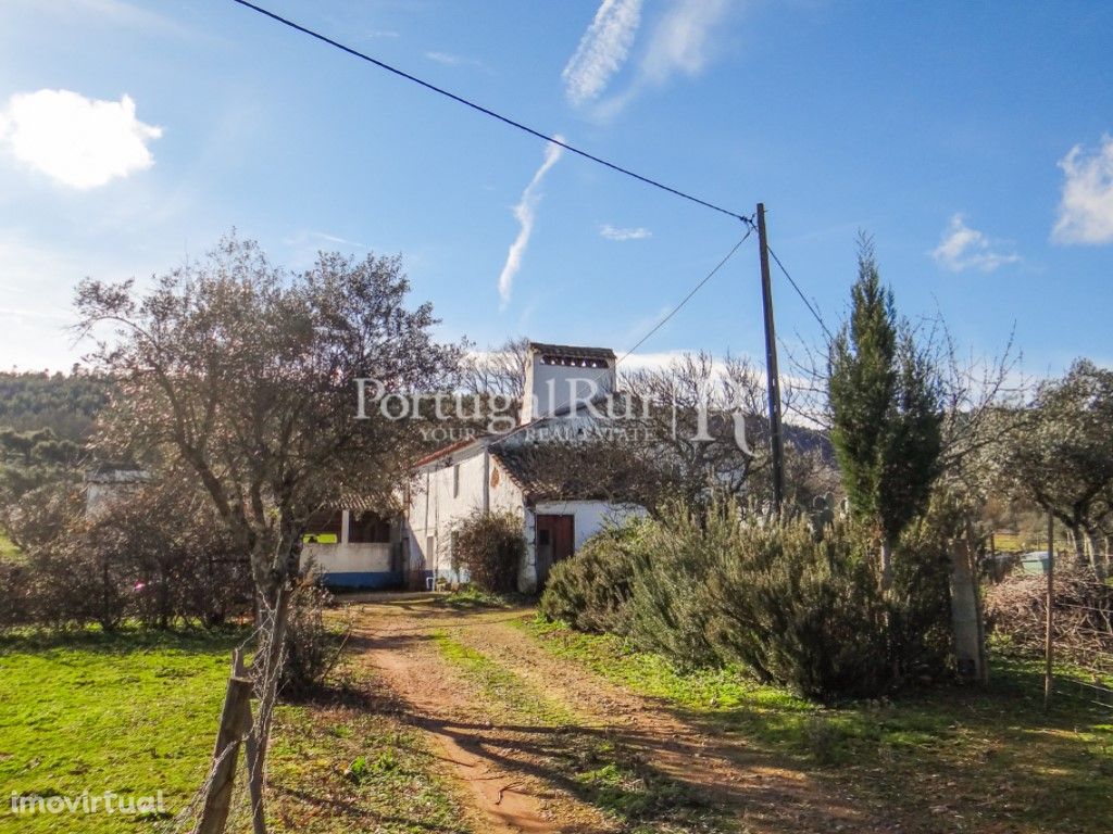 Quinta de 9 hectares em Marvão