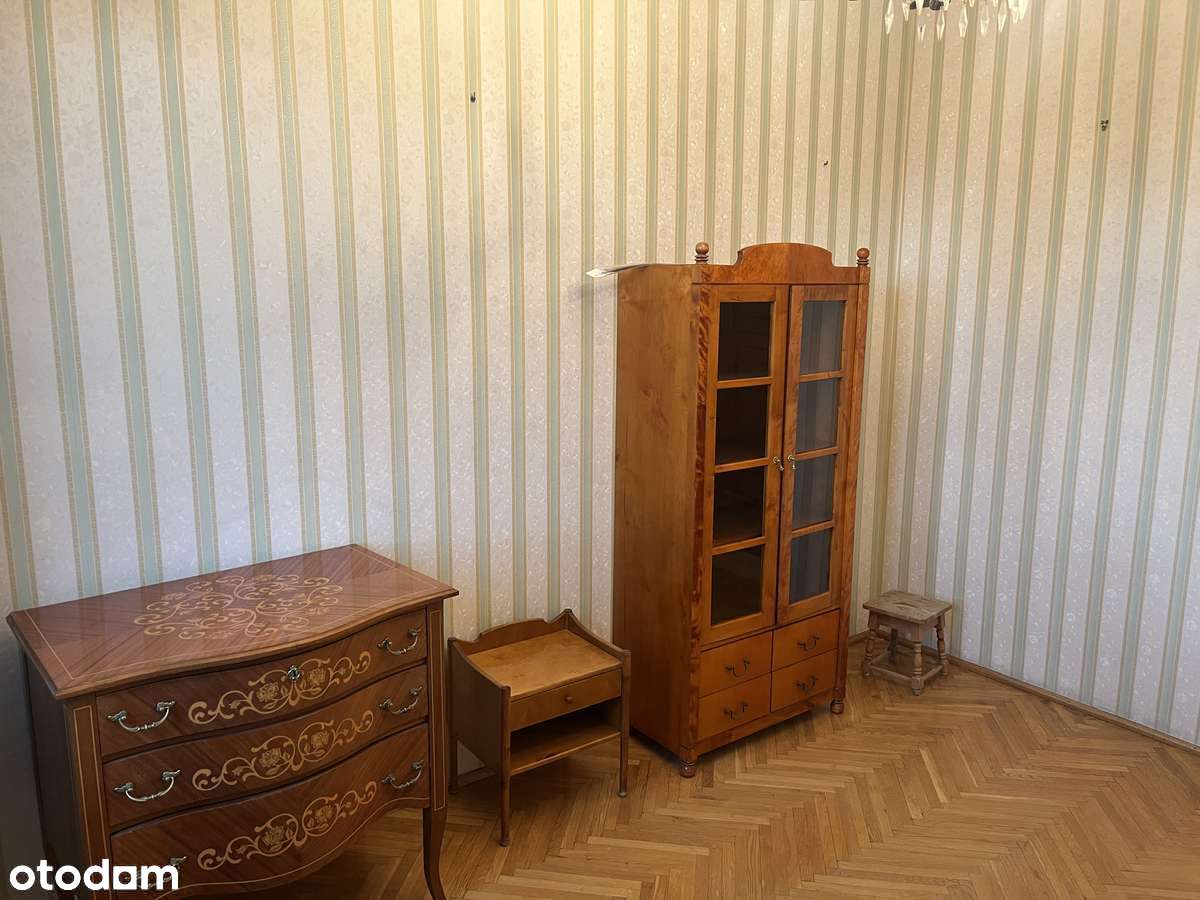 Duże mieszkanie przy ul. Przybyszewskiego z garażem-10