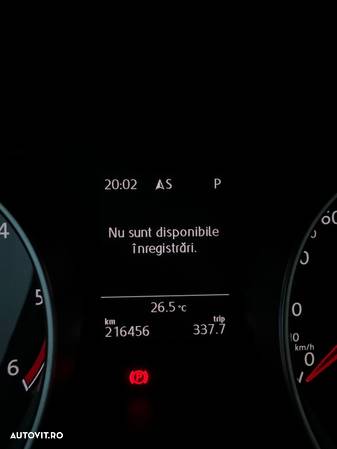 Volkswagen Golf Variant 1.6 TDI SCR DSG Comfortline - 18