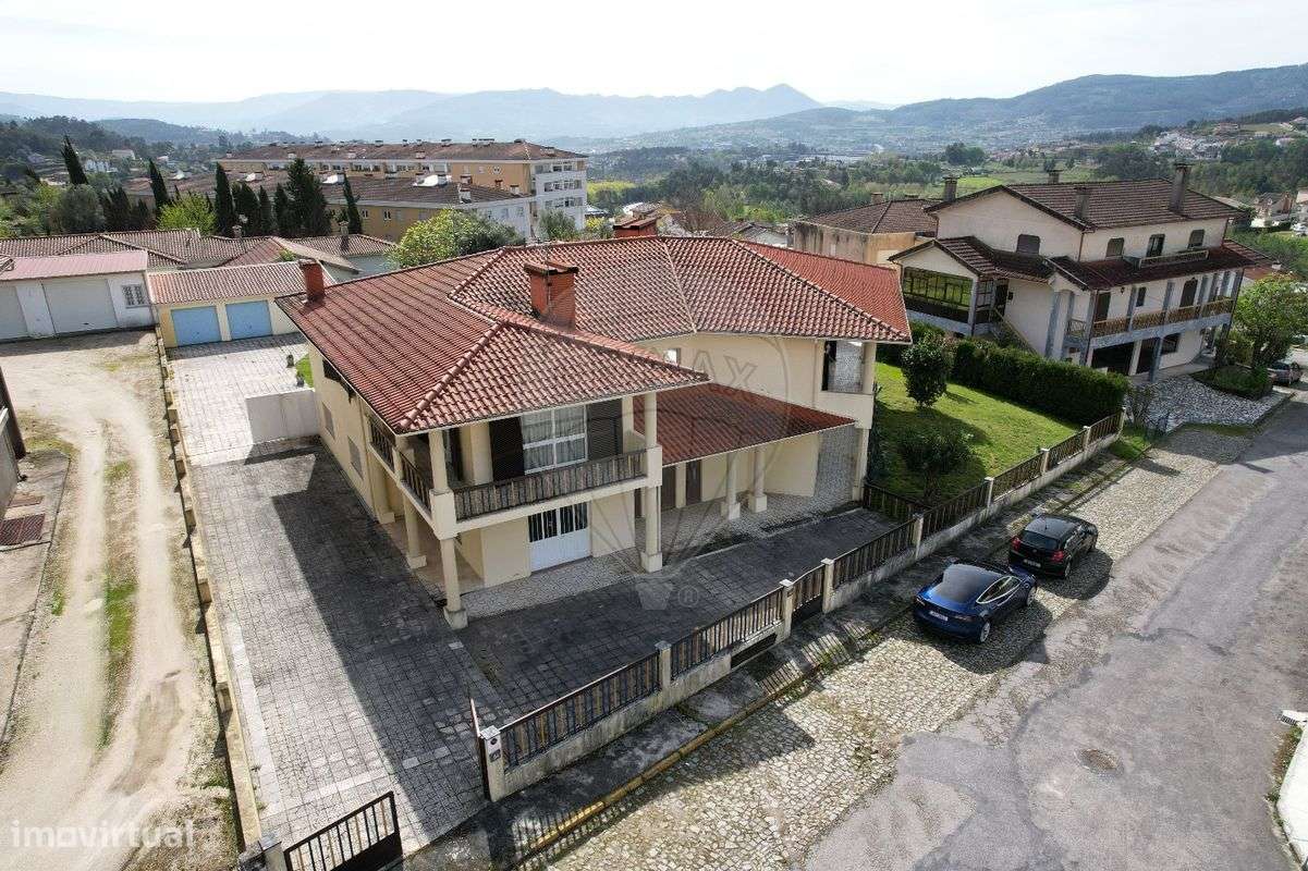 Prédio  para venda - Grande imagem: 2/22