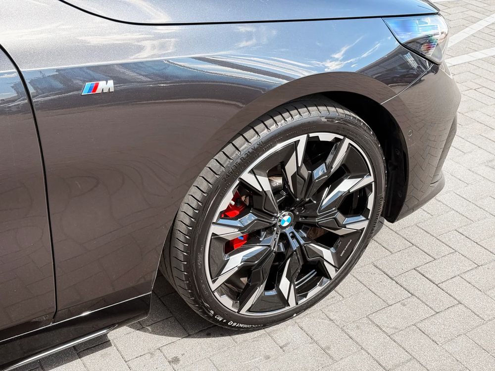BMW Seria-5 520I 2.0 Benzyna 208 KM — zdjęcie 2