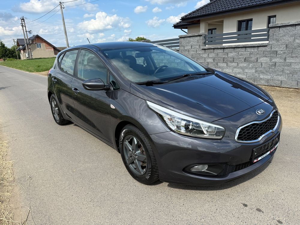 Kia Ceed II (2012-) 1.4 CVVT EX 2013